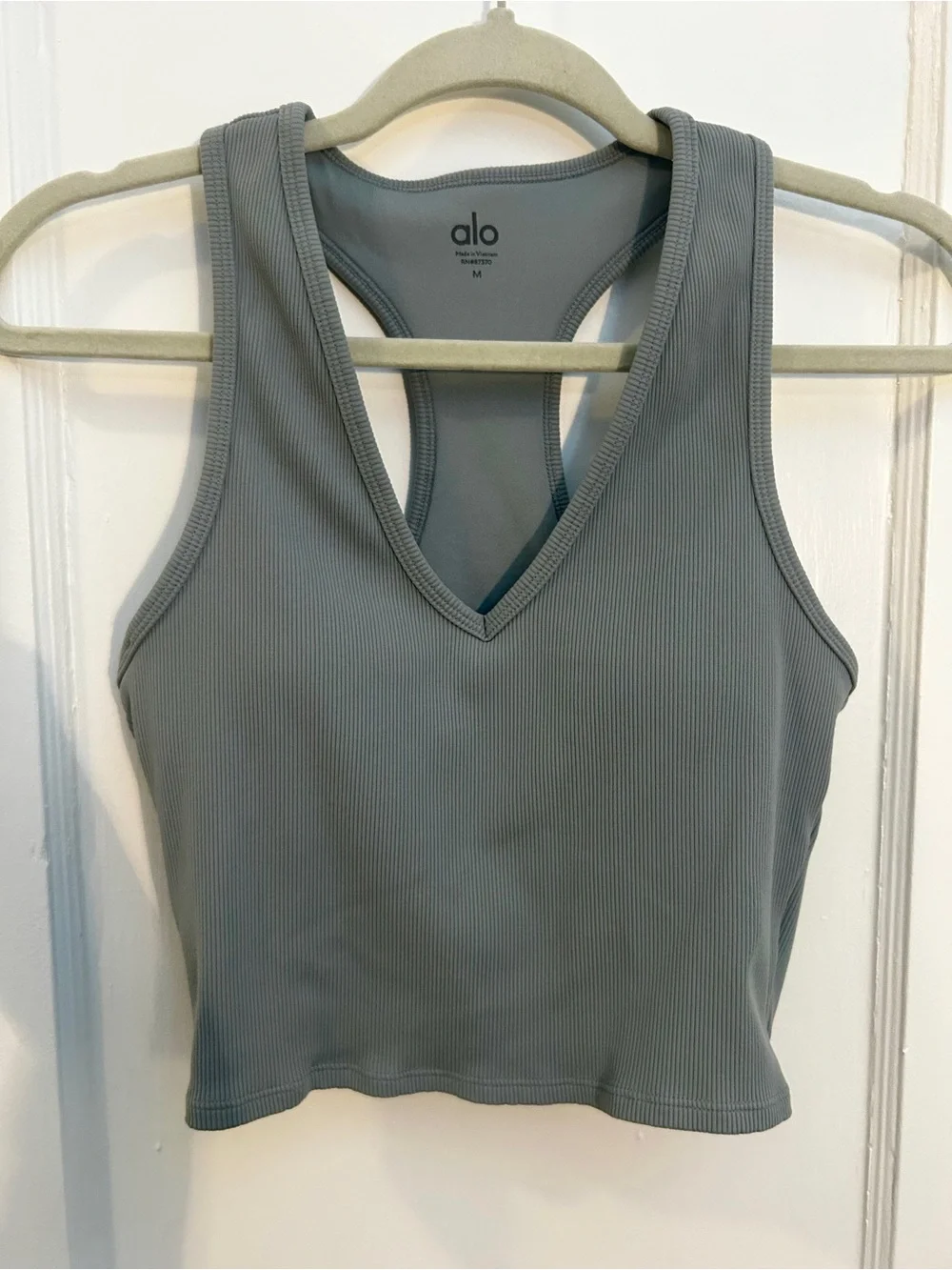 ALO Yoga Ribbed V-Neck Racerback Crop Tank - Dusty Blue